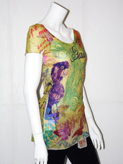 T-shirt Gaudi lunga fantasia tropicale e paillettes