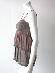 Top donna Fiori Chiari modello nido d'ape con balze e spalline