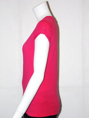 T-shirt Gaudi con  paillettes e borchiette colorate ed aletta su spalla